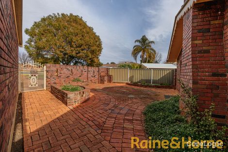 Property photo of 13 Balmoral Place Dubbo NSW 2830