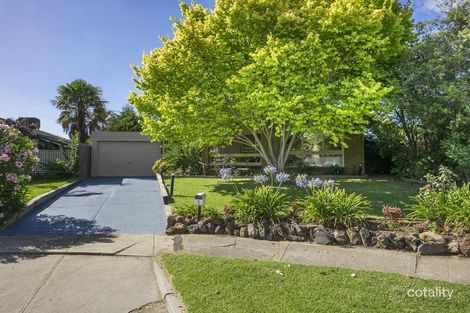 Property photo of 3 Currumbin Court Taylors Lakes VIC 3038