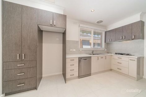 Property photo of 2/2 Wattle Avenue Glen Huntly VIC 3163