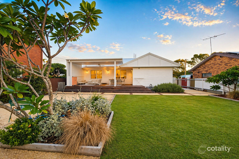 Property photo of 35 Maneela Street Blacksmiths NSW 2281