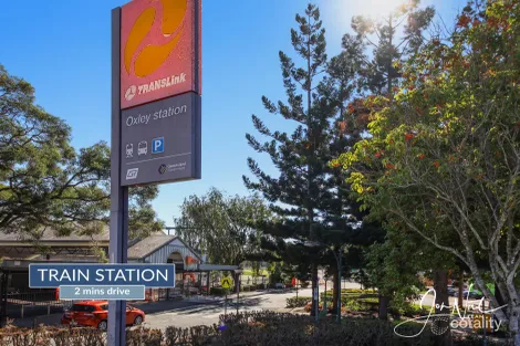 Property photo of 38 Oxley Station Road Oxley QLD 4075