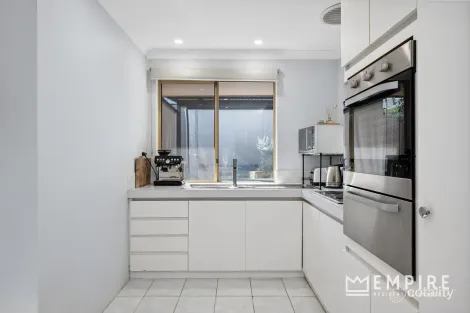 Property photo of 8/14 Stampel Gardens Kardinya WA 6163