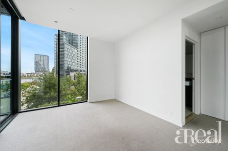 Property photo of 2A/9 Waterside Place Docklands VIC 3008