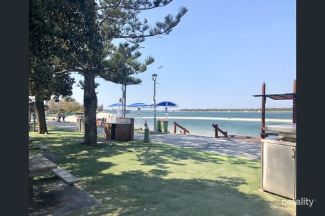 Property photo of 1/25 Morinda Way Labrador QLD 4215