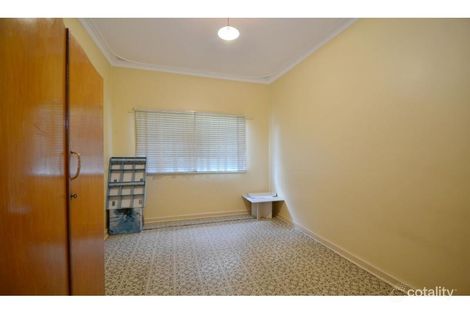 Property photo of 52 Walpole Street St James WA 6102