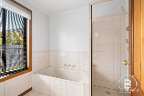 Property photo of 69 Elaine Avenue Alfredton VIC 3350