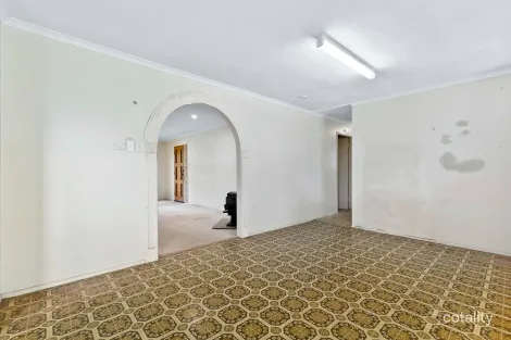 Property photo of 89 Hammond Street Urangan QLD 4655