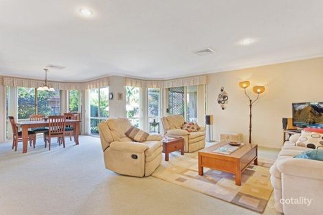 Property photo of 9 David Mews Mardi NSW 2259