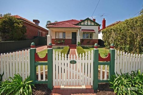 24 Sasse Ave, Mount Hawthorn, WA 6016