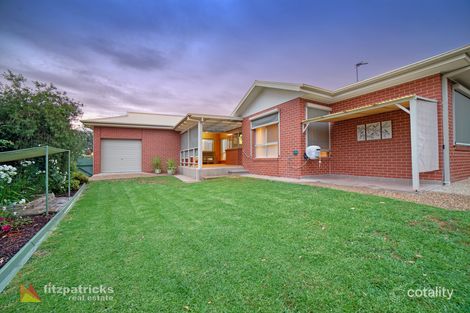 Property photo of 4 O'Hara Place Kooringal NSW 2650