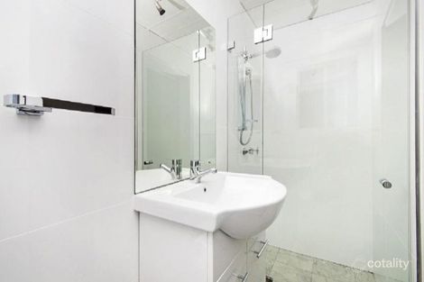 Property photo of 5/80 Wyadra Avenue Freshwater NSW 2096