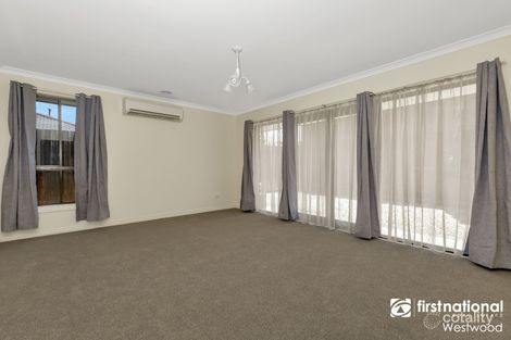 Property photo of 2/12 Perez Court Werribee VIC 3030