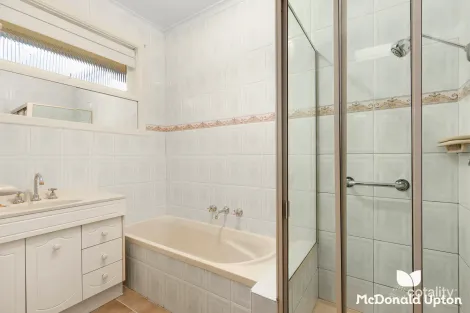 Property photo of 11 Oulton Street Fawkner VIC 3060