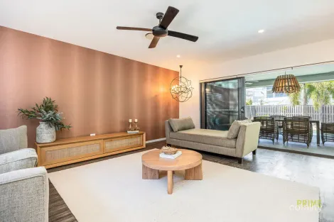 Property photo of 288 Esplanade Pialba QLD 4655