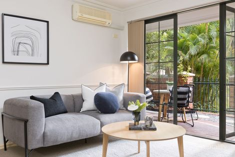 35/30 Bishops Row, East Perth, WA 6004