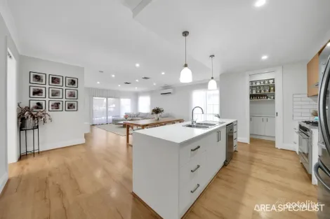 Property photo of 58 Aruma Avenue Harkness VIC 3337