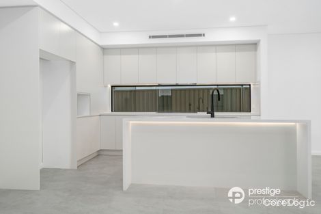 Property photo of 11 Flanagan Avenue Moorebank NSW 2170