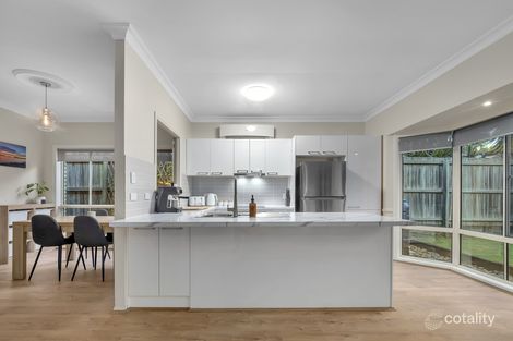 Property photo of 16 Mingela Place Forest Lake QLD 4078