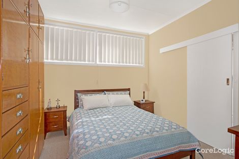 Property photo of 5 Helen Street Bateau Bay NSW 2261