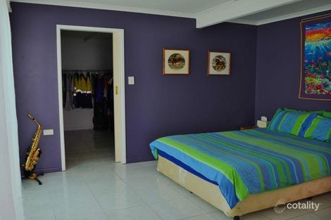 Property photo of 2 Allunga Entrance Glen Eden QLD 4680