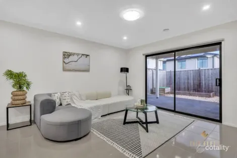 Property photo of 51 Sunman Drive Point Cook VIC 3030