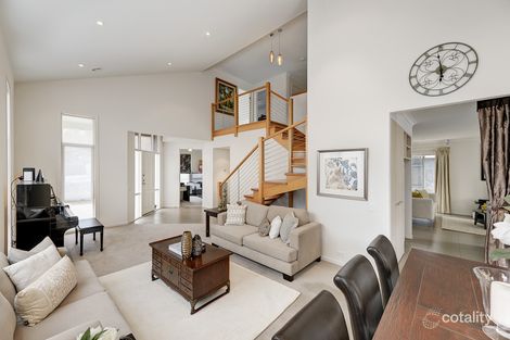Property photo of 11 Hertford Crescent Balwyn VIC 3103
