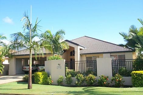 45 Montevideo Dr, Clear Island Waters, QLD 4226