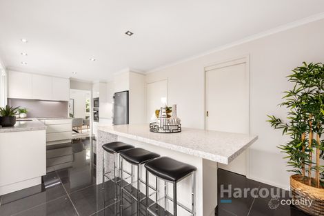 Property photo of 39 Burlington Crescent Wantirna VIC 3152