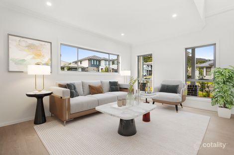 Property photo of 2 Foxground Parade Tullimbar NSW 2527