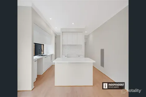 Property photo of 7 Belle-Fleur Way Brookfield VIC 3338