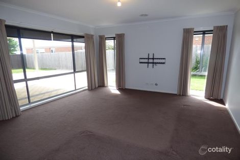 Property photo of 20 Dunsmuir Grove Traralgon VIC 3844