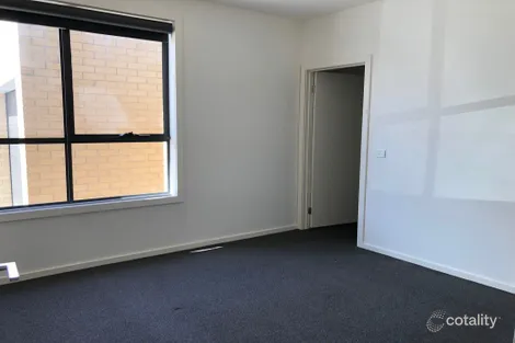 Property photo of 7A Binding Avenue Cranbourne VIC 3977