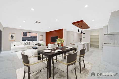 Property photo of 16 Diamantina Way Cobblebank VIC 3338