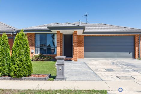 21 Hilda Kincaid Cres, Macgregor, ACT 2615