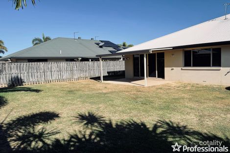 Property photo of 32 Coogee Terrace Blacks Beach QLD 4740
