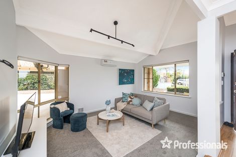 Property photo of 11 Grange Court Kingsley WA 6026