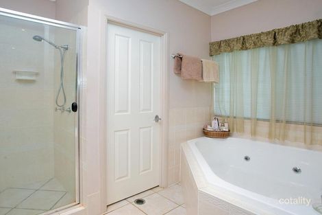 Property photo of 8 Kookaburra Place Brookwater QLD 4300