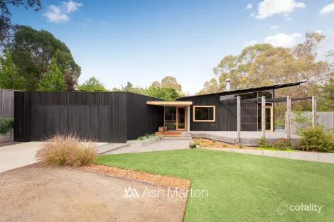 2/13 Casuarina Dr, Frankston South, VIC 3199