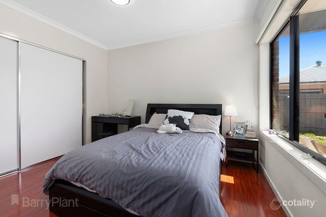 Property photo of 6 Arrowgrass Drive Point Cook VIC 3030