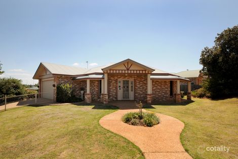 7 Annie Cl, Kearneys Spring, QLD 4350
