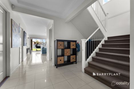 Property photo of 30 Mackillop Way Clyde North VIC 3978