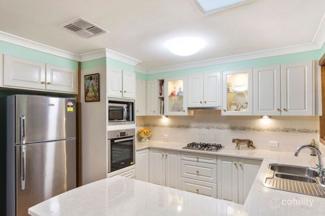 Property photo of 13 Flinders Crescent Hackham SA 5163