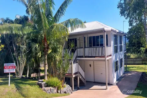 Property photo of 28 Jones Road Cannonvale QLD 4802