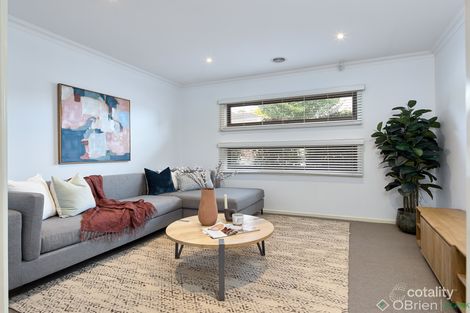 Property photo of 7 Audra Place Warragul VIC 3820
