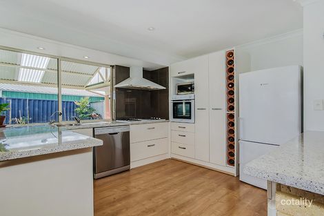 Property photo of 8 Halfmoon Place Waikiki WA 6169