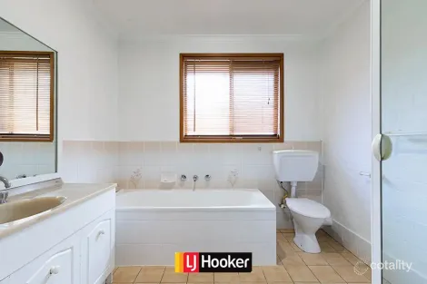 Property photo of 8/124 De Burgh Street Lyneham ACT 2602