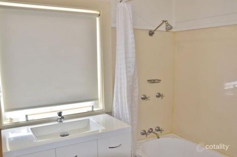 Property photo of 40 Albert Street Speers Point NSW 2284