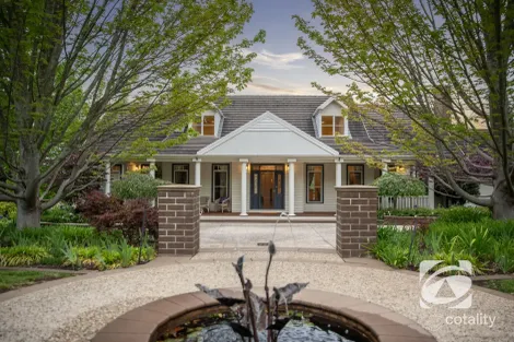 12 Farm Lane, Berwick, VIC 3806