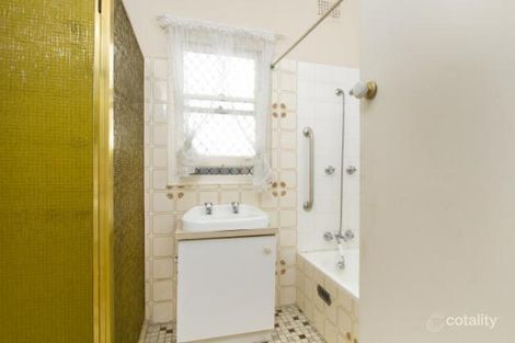 Property photo of 18 Stuart Road Warrawong NSW 2502