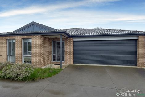 Property photo of 12 Telford Circuit Drouin VIC 3818